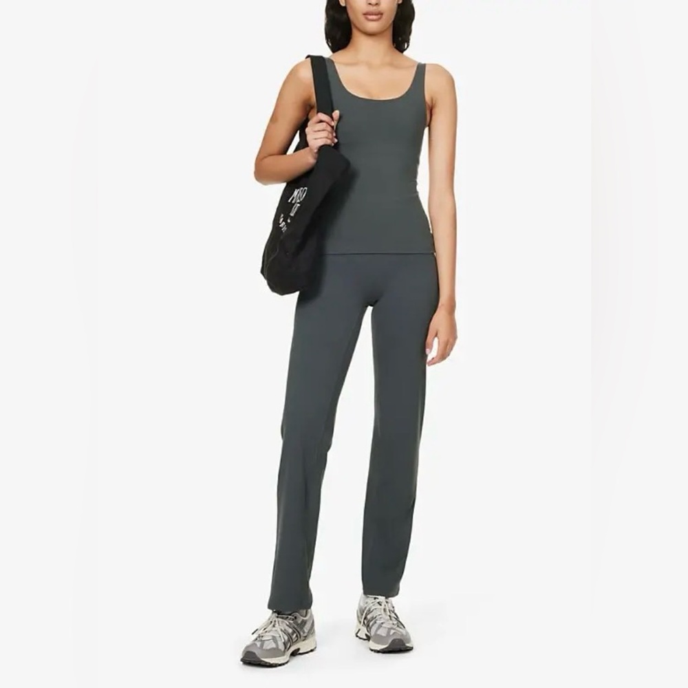 ADANOLA Yoga Flared-Leg High-Rise Stretch-Woven Leggings